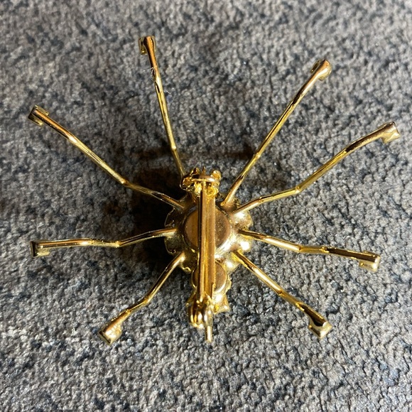 Spider Pin Brooch Green Eyes Clear Crystal Rhinestones Vintage Gold Tone Metal - Picture 4 of 7
